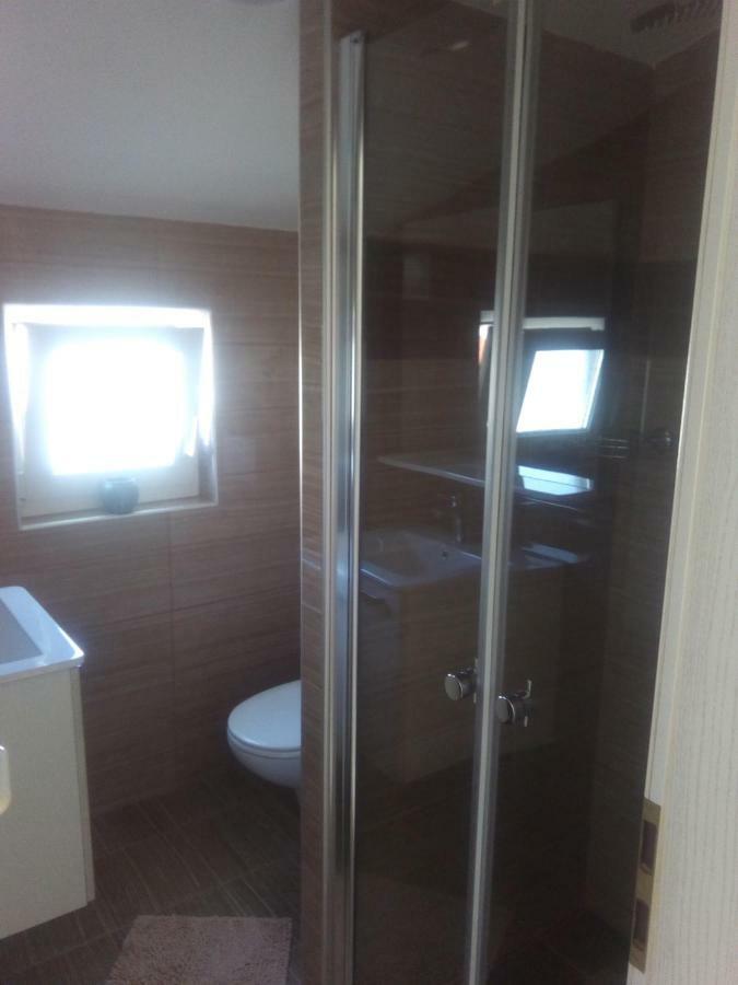 Apartmani Fran Вир Екстериор снимка