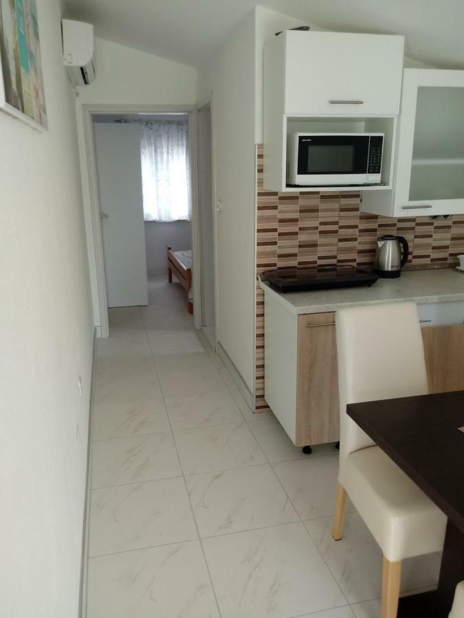 Apartmani Fran Вир Екстериор снимка